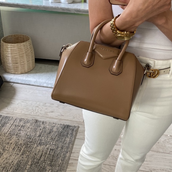 Mini Givenchy Antigona - Picture 15 of 17